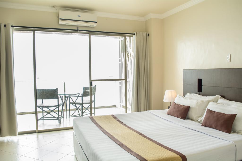 Hotel Tavern סוריגאו מראה חיצוני תמונה